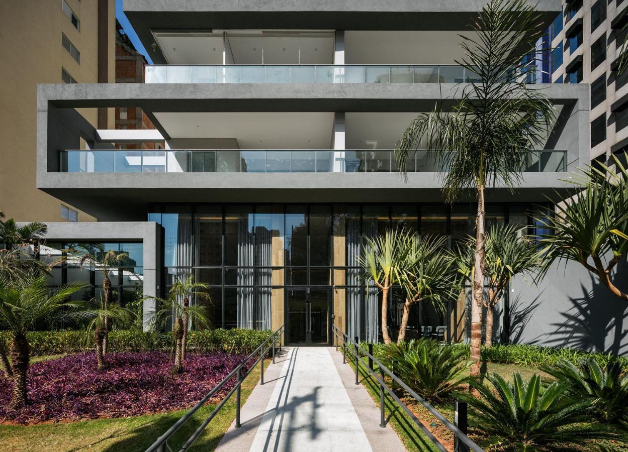 Apartment Loft Em Moema, Proximo Ao Metro, Com Estacionamento No *