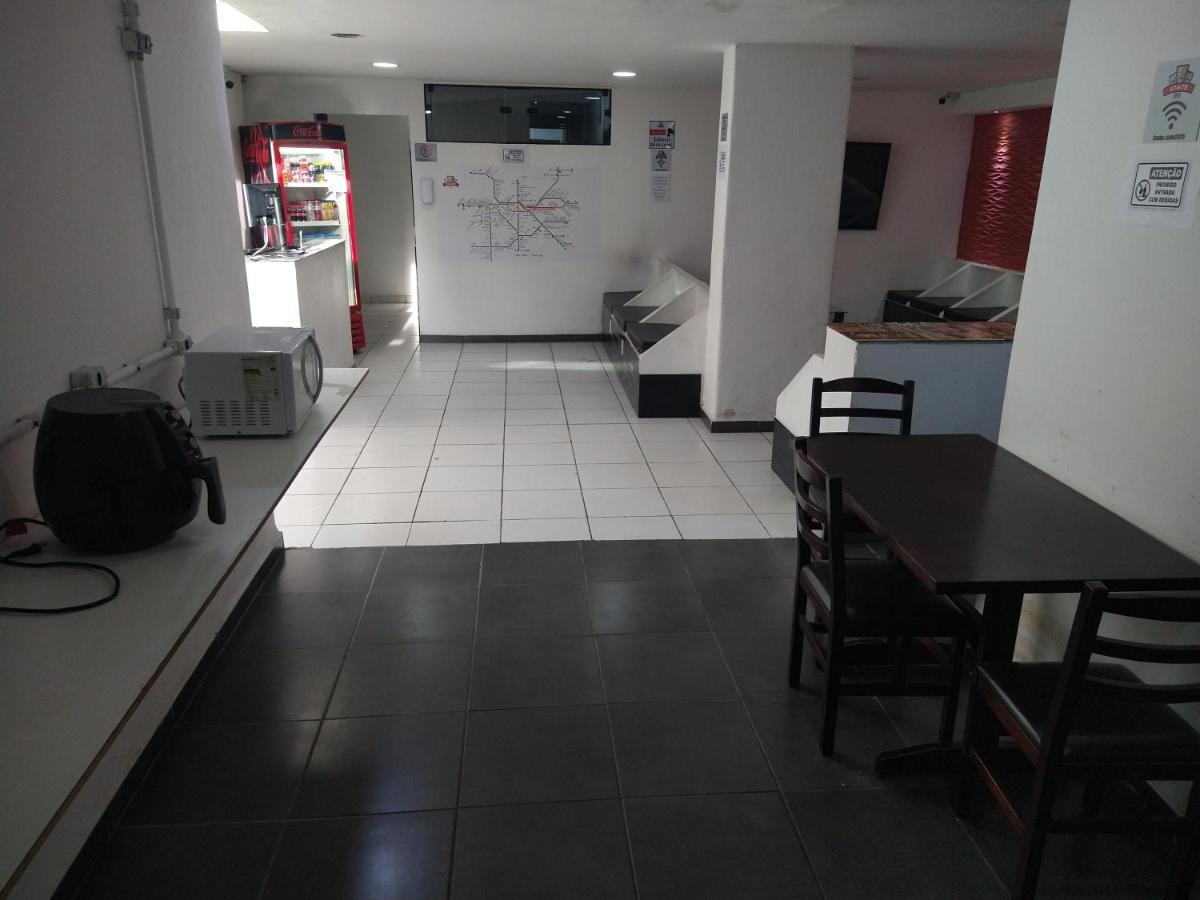 Hostel State - Em Frente Ao Metro