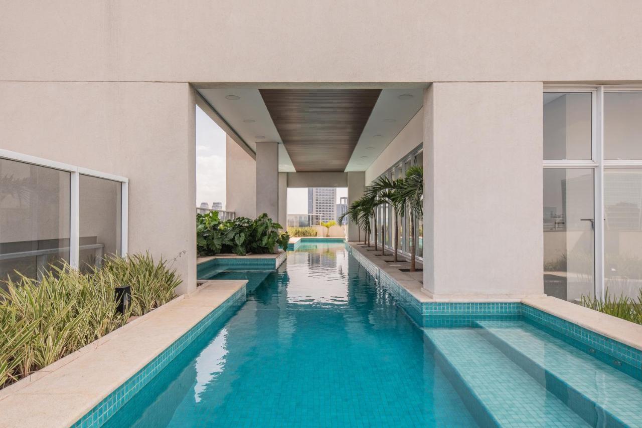 Apartamento Completo Com Sacada - Vila Olimpia * São Paulo