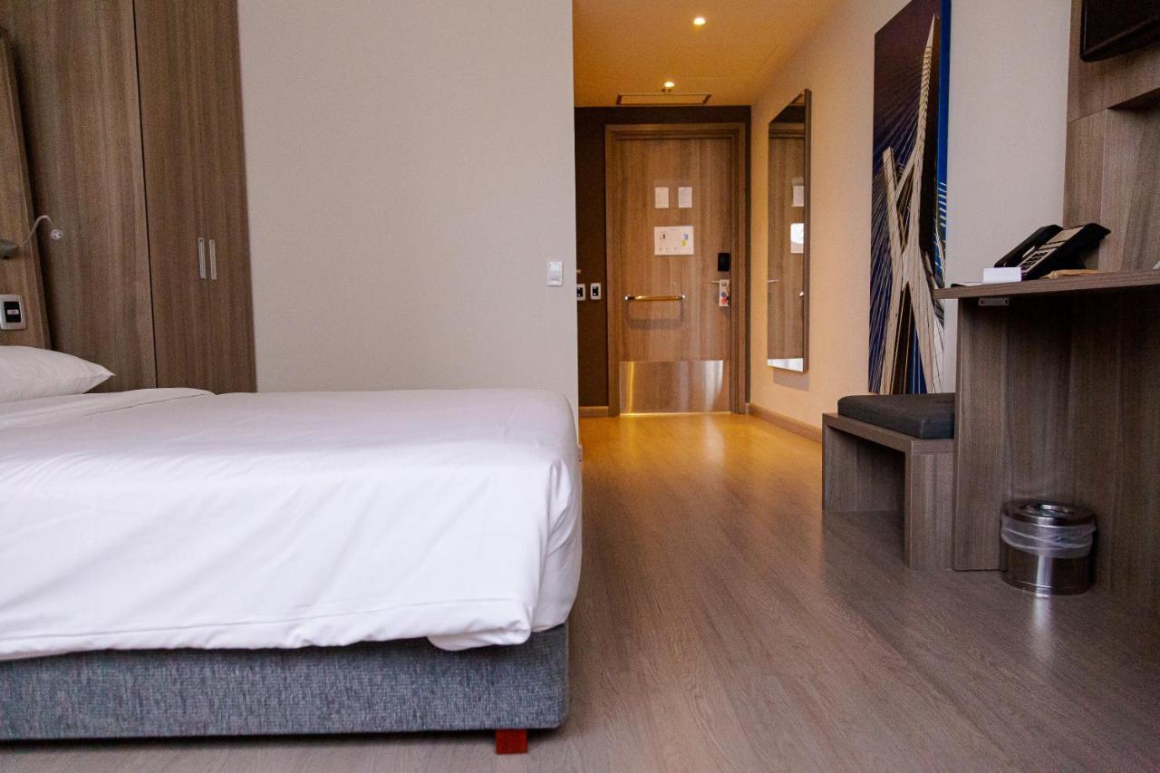 Novotel Berrini 4* Sao Paulo
