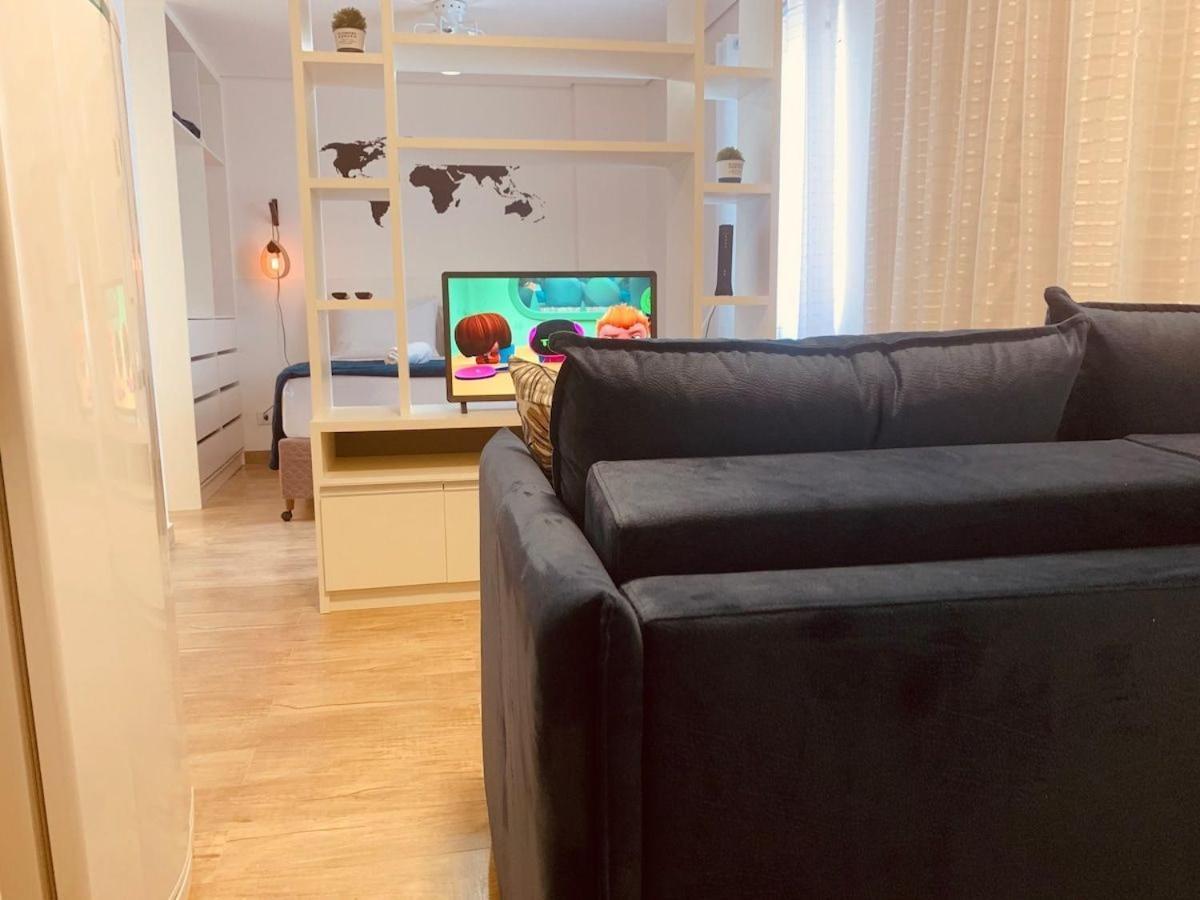 Studio Inteiro 132a Apartment