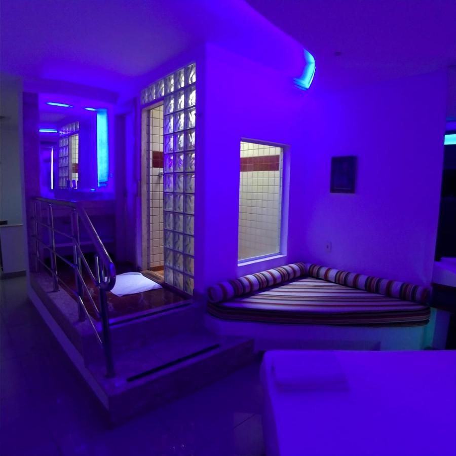 Love hotel Motel Over Night Sao Paulo