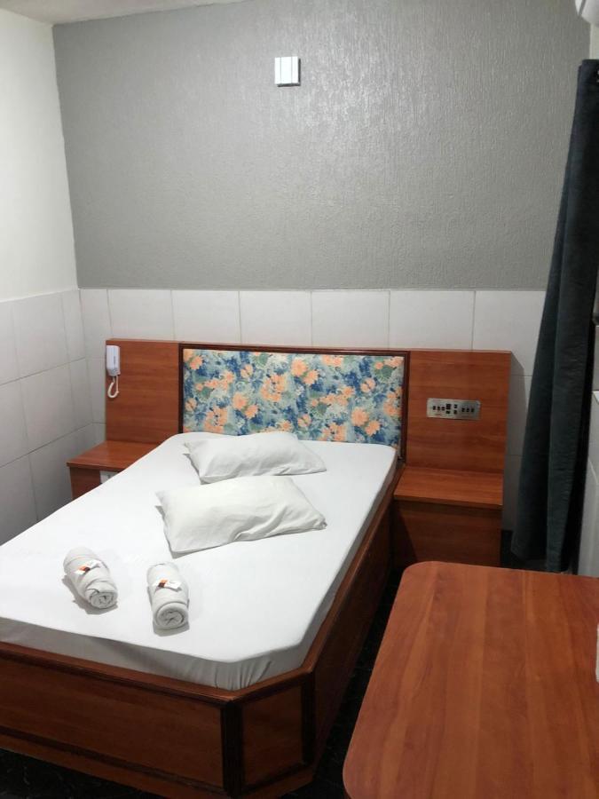 Juremar Love hotel