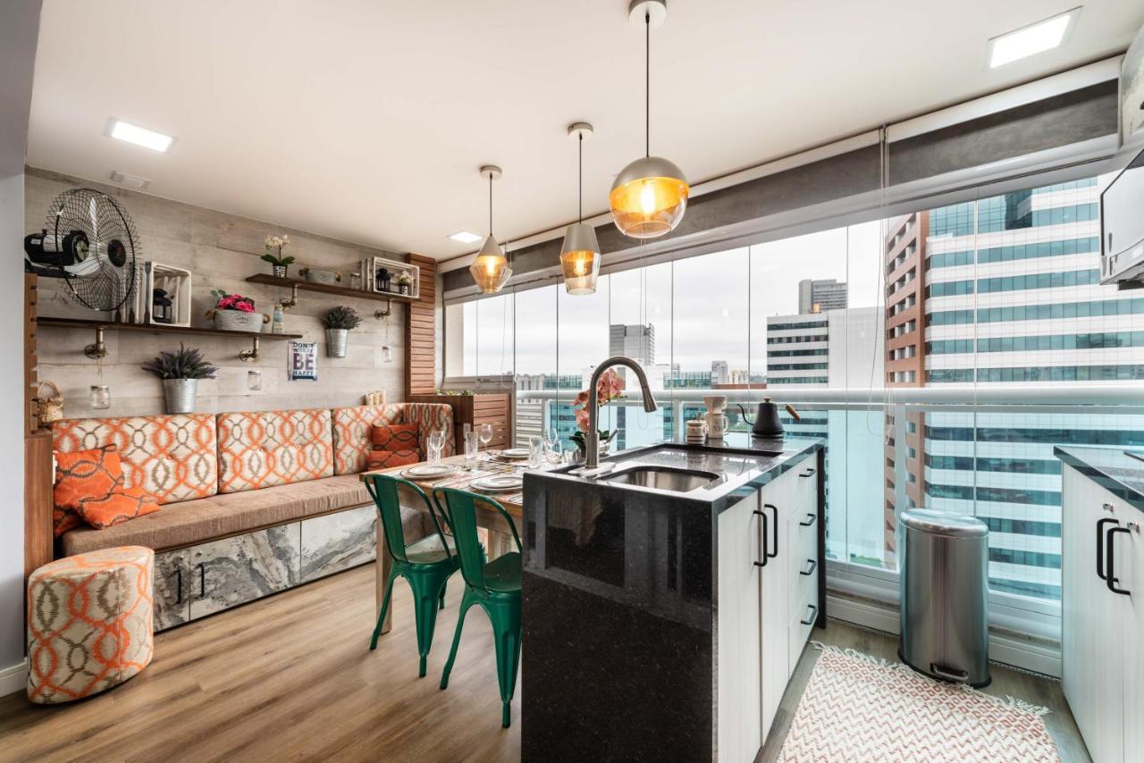 Edificio Summit Pinheiros: View Balcony With Pool & Fitness Near Subway Apartment Sao Paulo