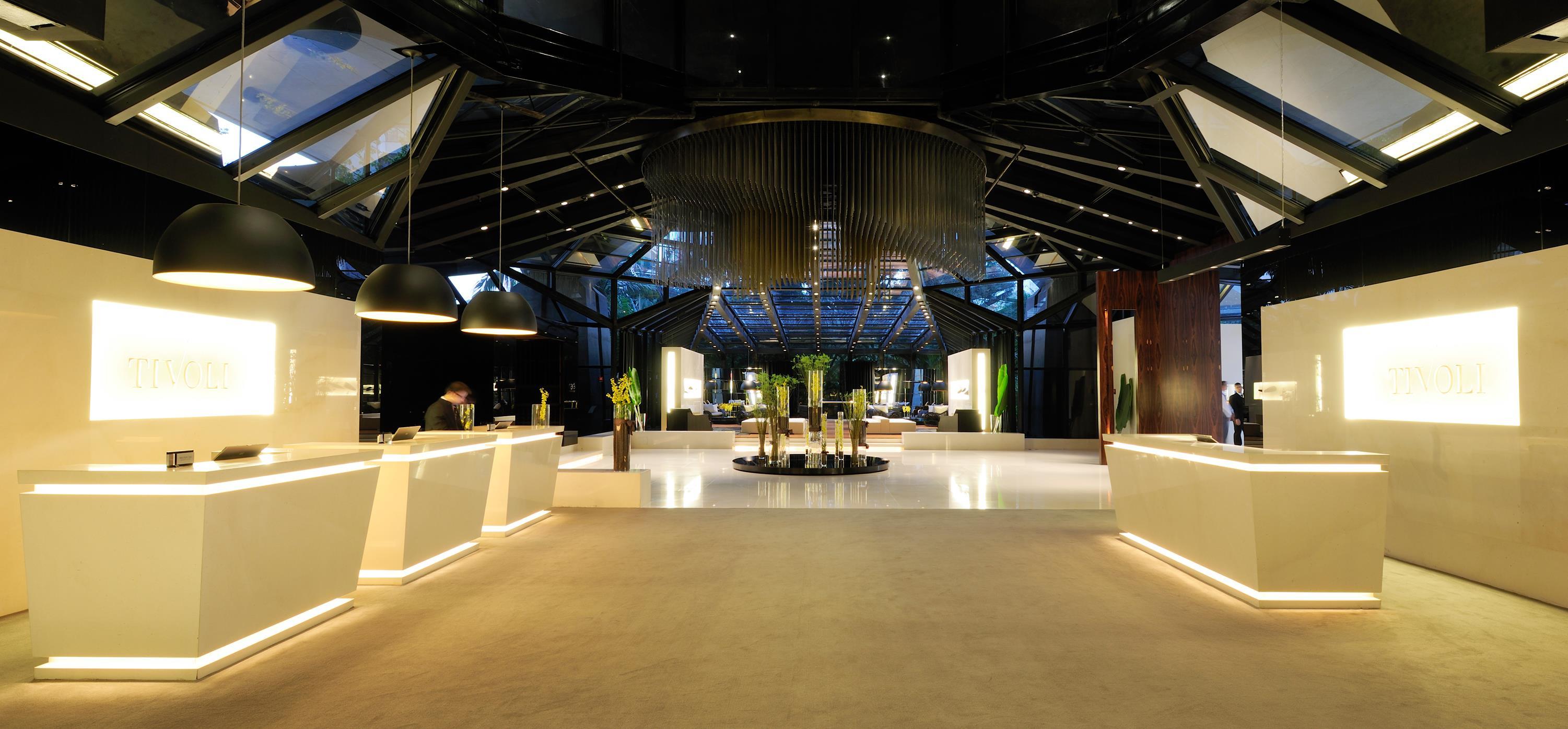Tivoli Mofarrej Hotel