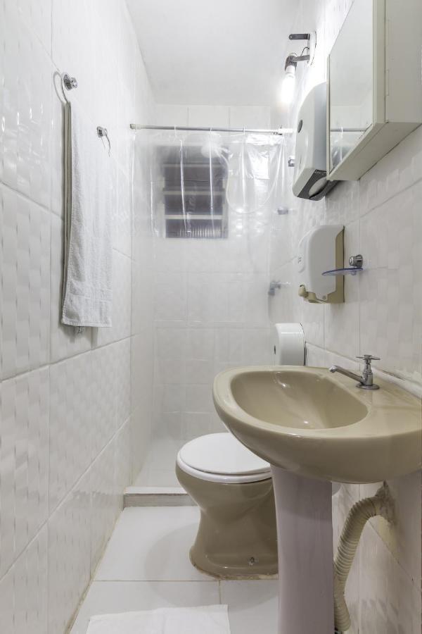 E Economica - Bairro Pinheiros, Proximo Hospital Clinicas E Incor, Oscar Freire, Av Paulista, Allianz, Madalena E Facil Acesso Ao Ibirapuera E Morumbi Hostel Sao Paulo