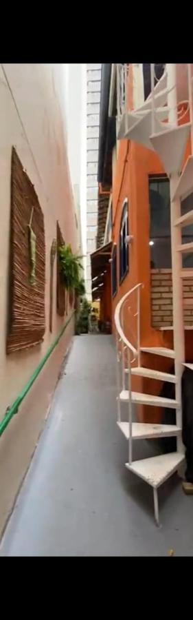 Vilarejo Pinheiros Hostel *