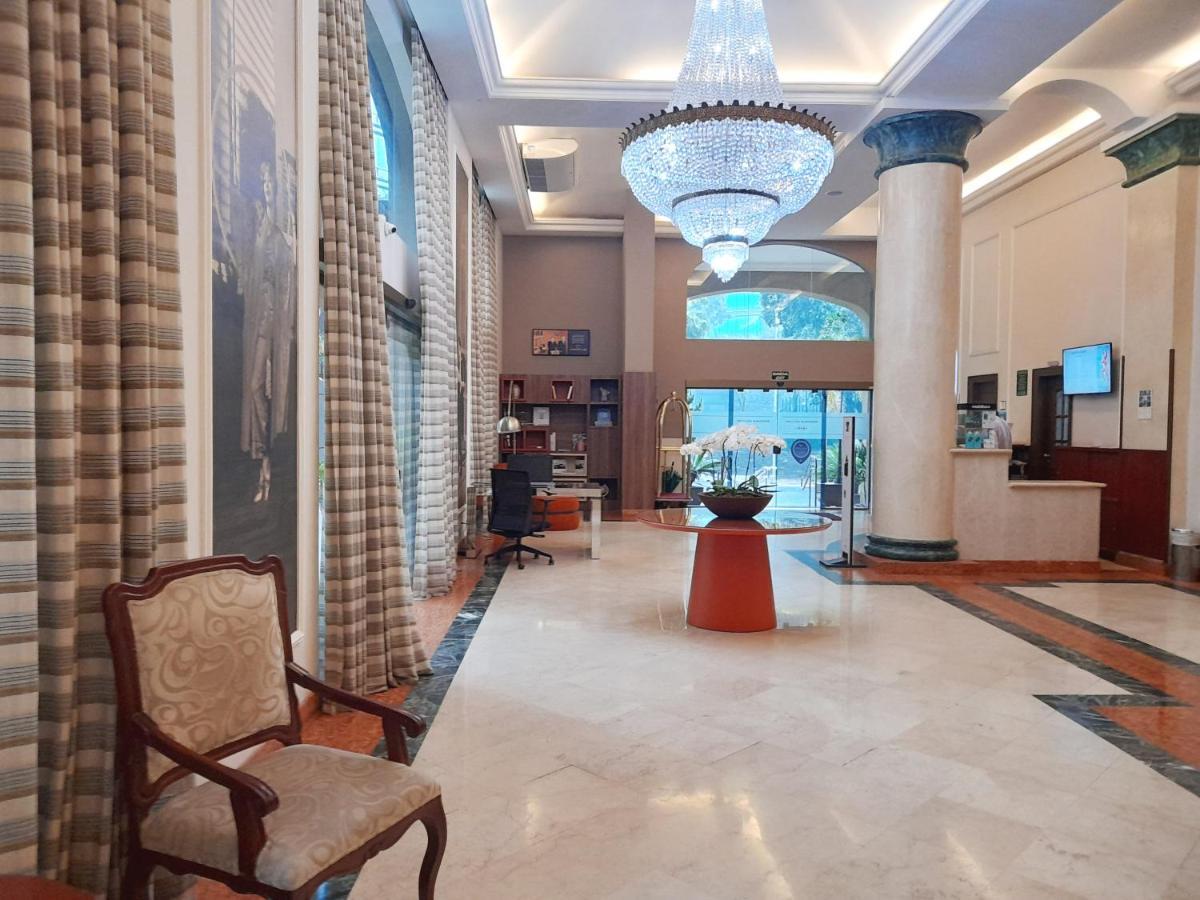 Otel Flat Impecavel Proximo Aos Shoppings Jk E Olimpia