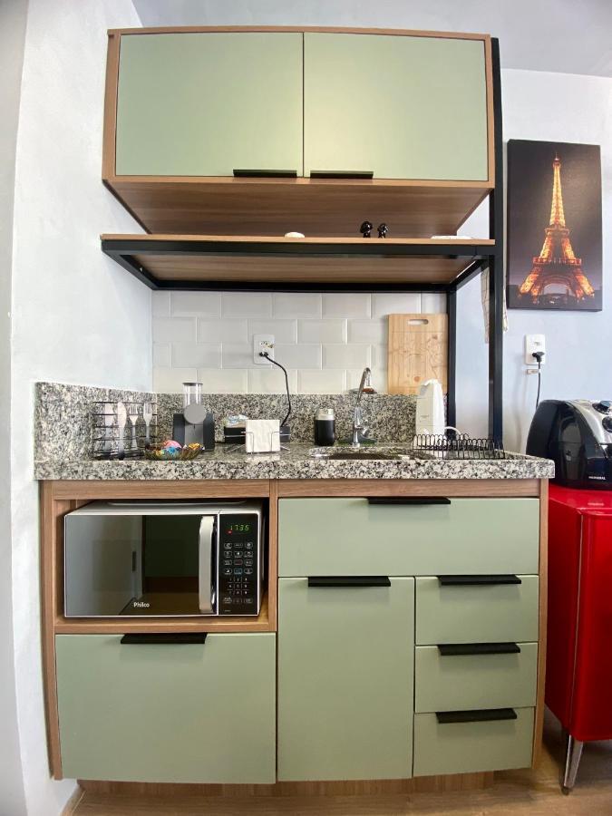 Apartamento Paris Prox Metro Bras Feirinha Madrugada Templo Salomao