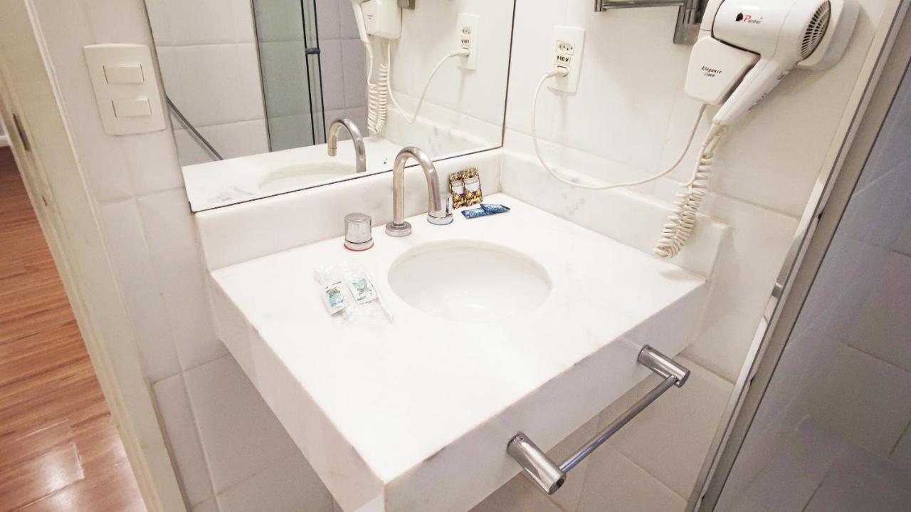 Flat 4 Estrelas A 1 Quadra Da Paulista Nos Jardins Apartemen