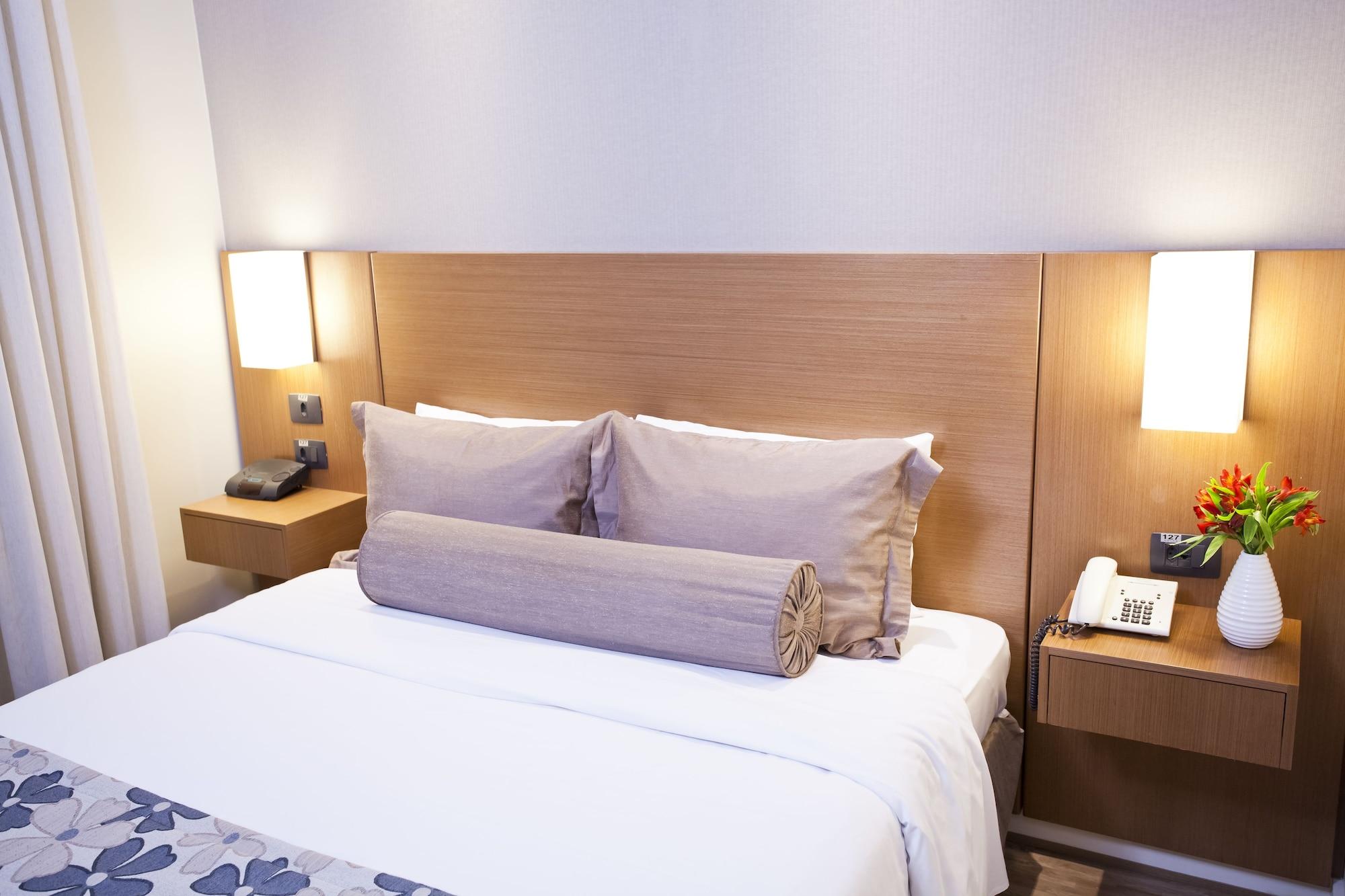 Premium The World Olimpia Aparthotel