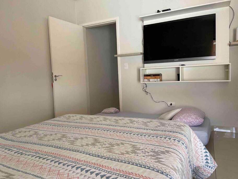 Casa Recem Reformada Com Piscina E Espaco Gourmet Villa