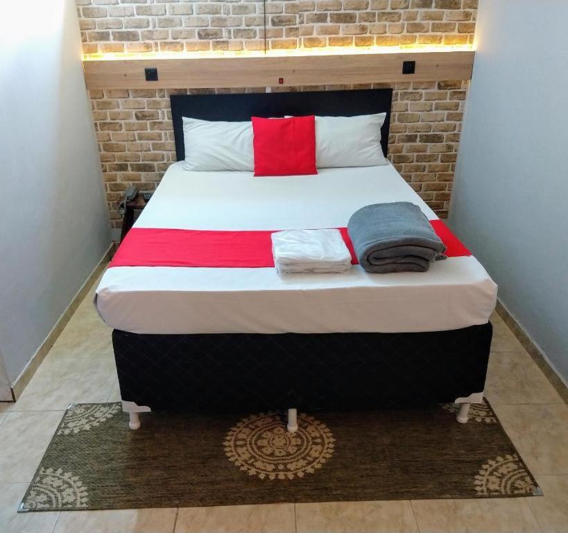 Hotel Urban *