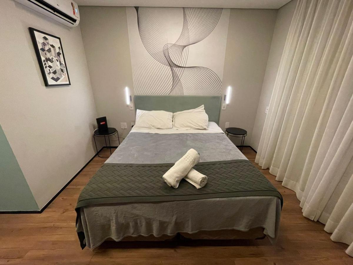 Sky Poll 306 - Near Paulista Ave & Subways, Rooftop & Full Gym ! Short & Long Stay! Apartemen *