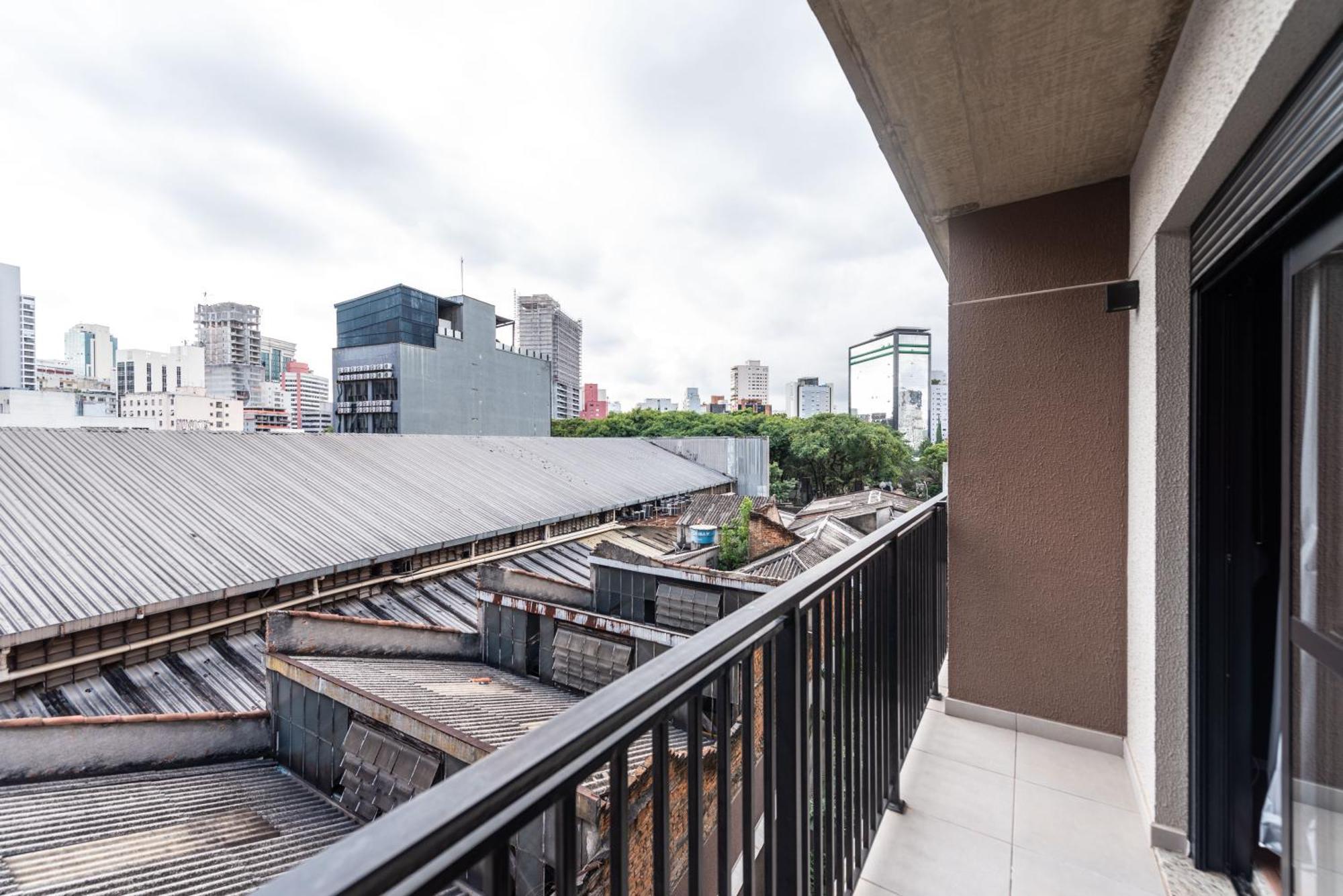 Apartment 48 New W Movie Screen, Fast Wifi And Balcony São Paulo