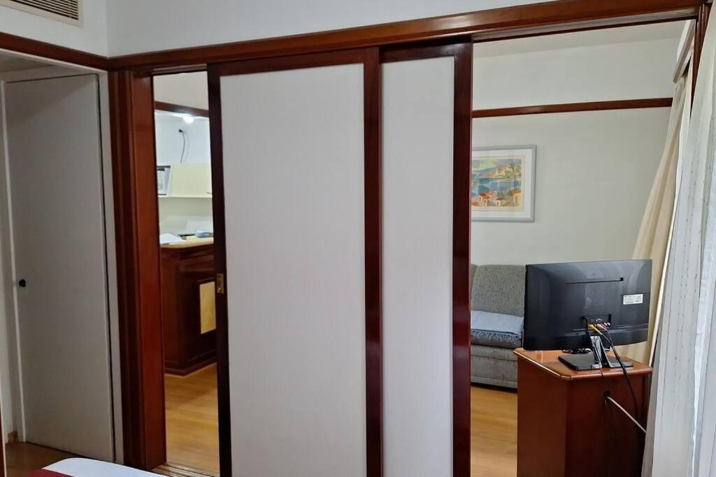 Flat Jardins Bay Hapton Park- Prox, A Paulista- Alameda Campinas Apartment *