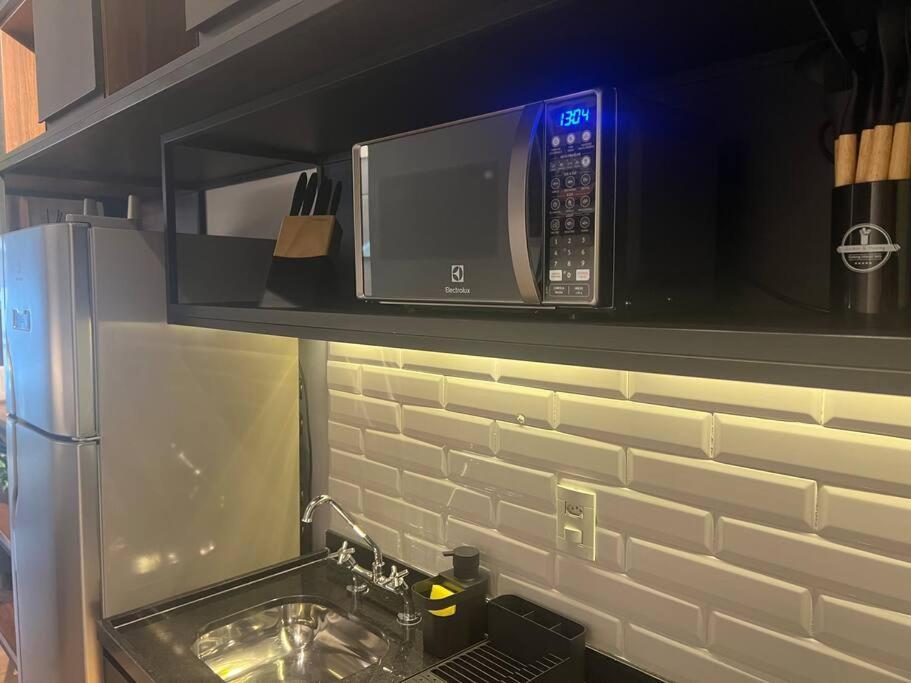 Super Metro Fradique Coutinho, Perto De Tudo! Apartamento