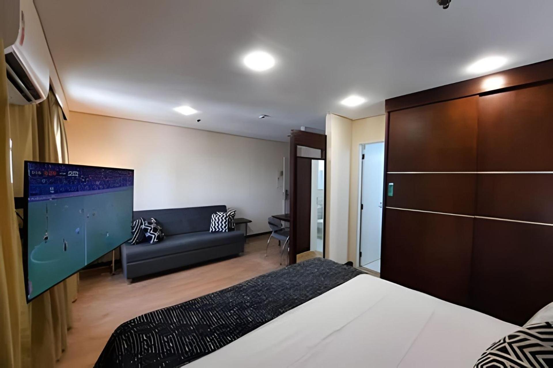 Apartment Flat Rua Americo Brasiliense 2163 Uh1208