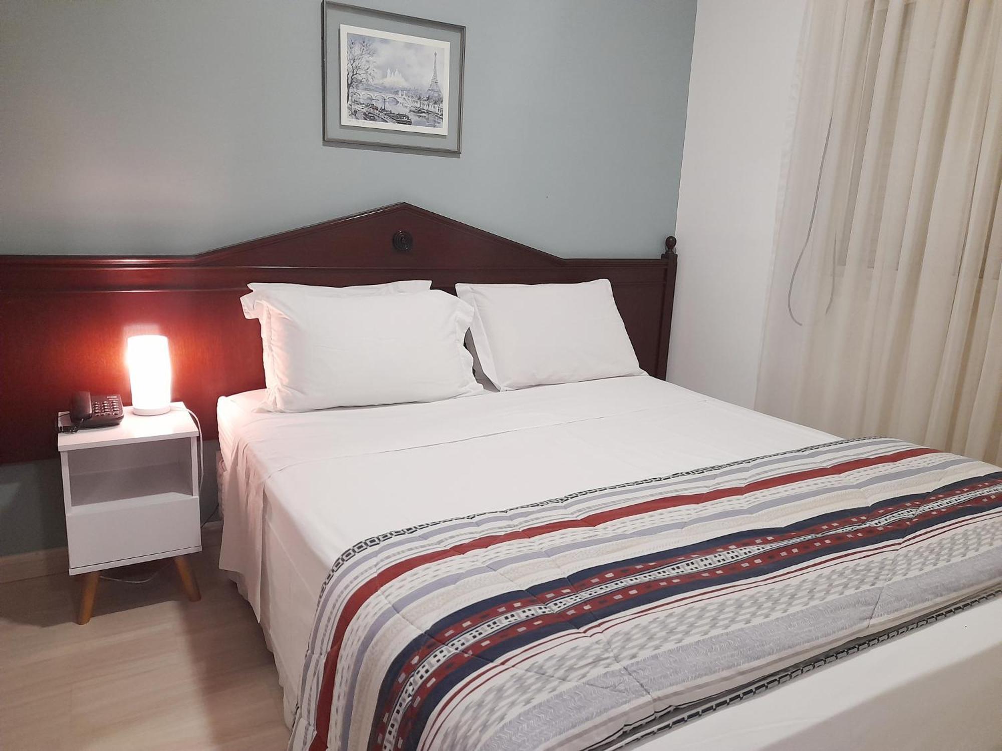 Incrivel Flat Proximo Shoppings Jk E Olimpia 4*