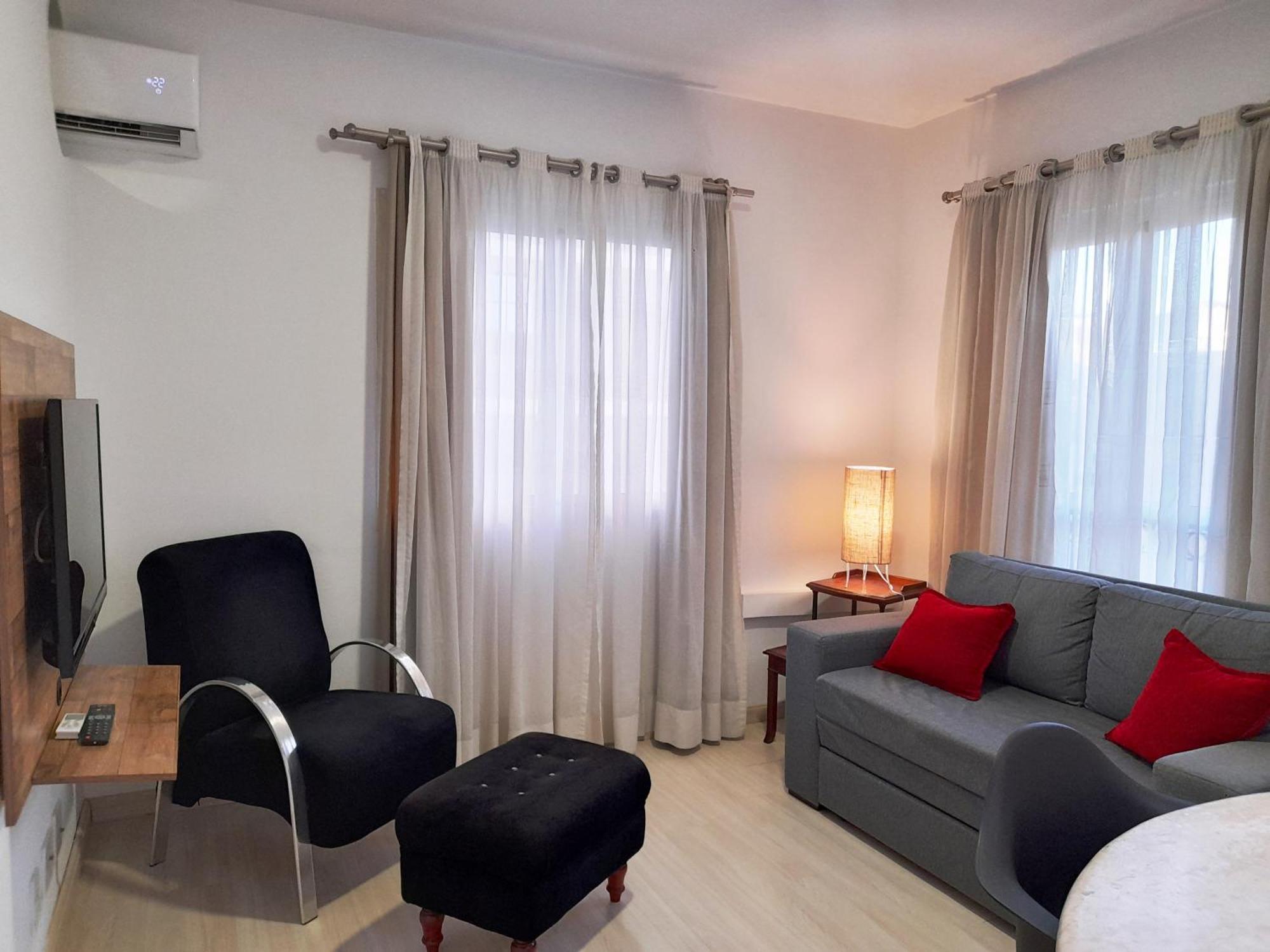 Hotel Incrivel Flat Proximo Shoppings Jk E Olimpia 4*