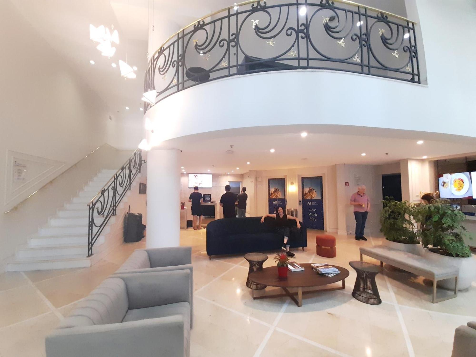 Flat Impecavel - Moema Proximo Shopping Ibirapuera 4*