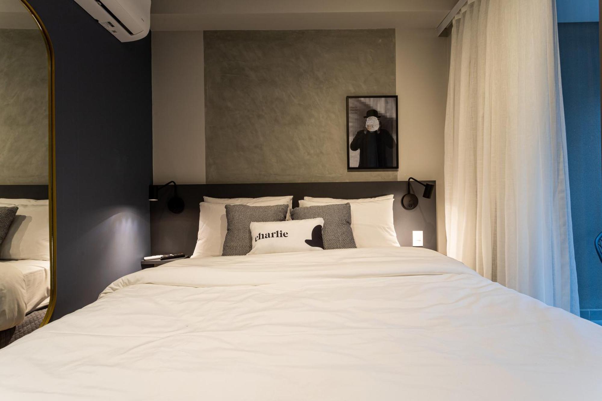 Apartemen Charlie Nik Perdizes