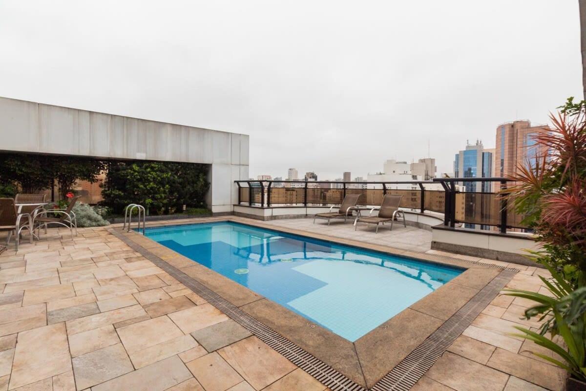 Apartemen Bhomy Itaim - No Do Bairro A1103 *