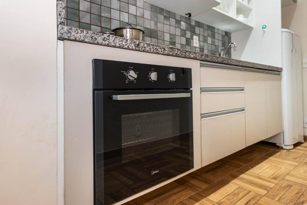 Apartment Consolacao/ Buarque