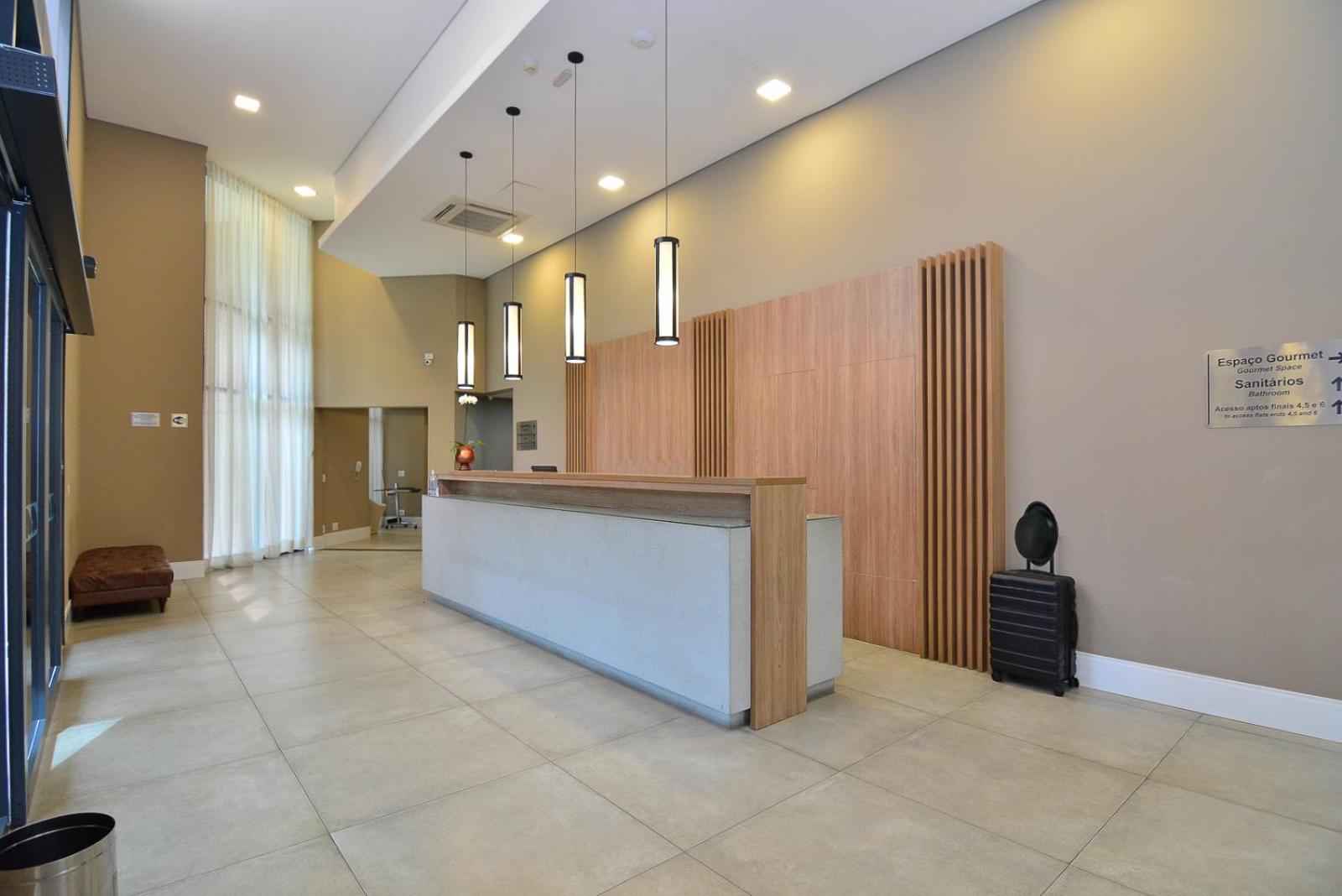 Charlie Faria Lima Apartemen *