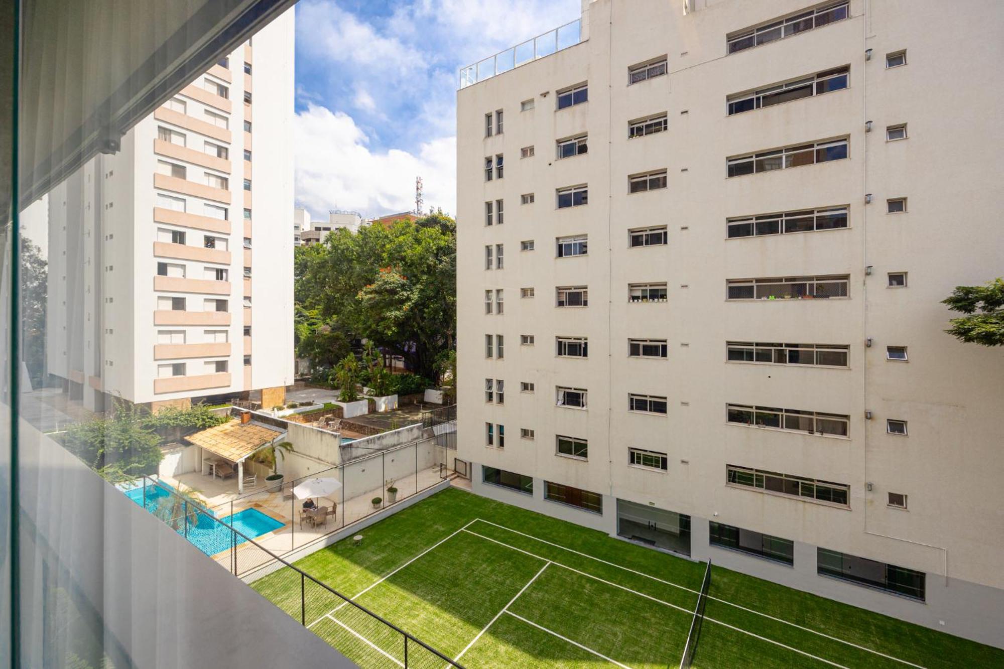 Apartemen Easy Star - Estiloso No Coracao Do Novo Booklin - He01i