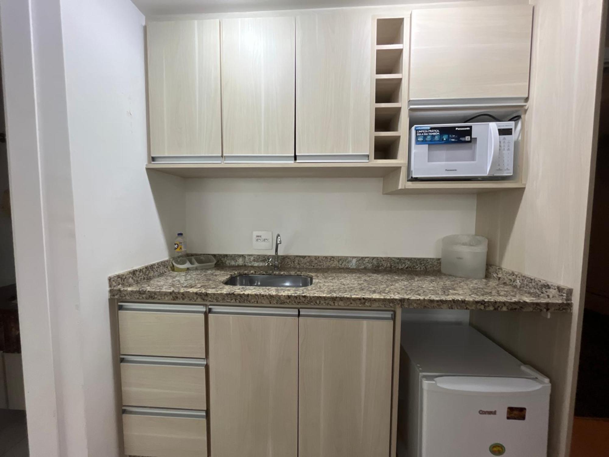 Flat Entre Os Shoppings Vila Olimpia E Jk