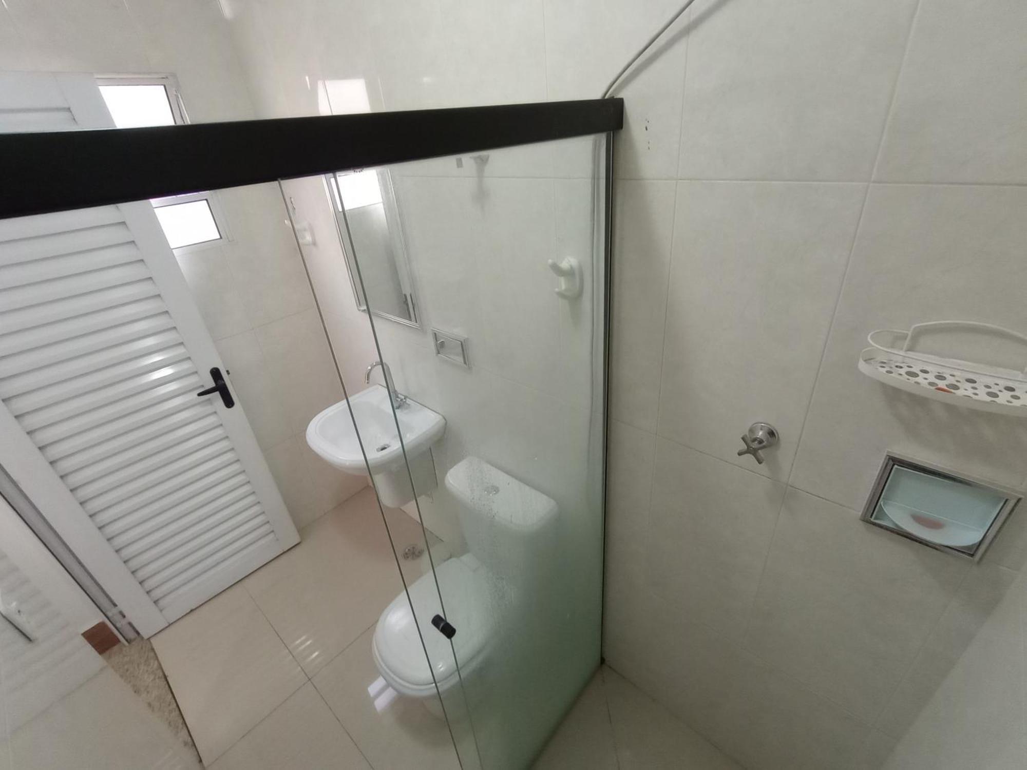 Casa Super Completa Com Cama King Size 5 Minutos Do Metro *