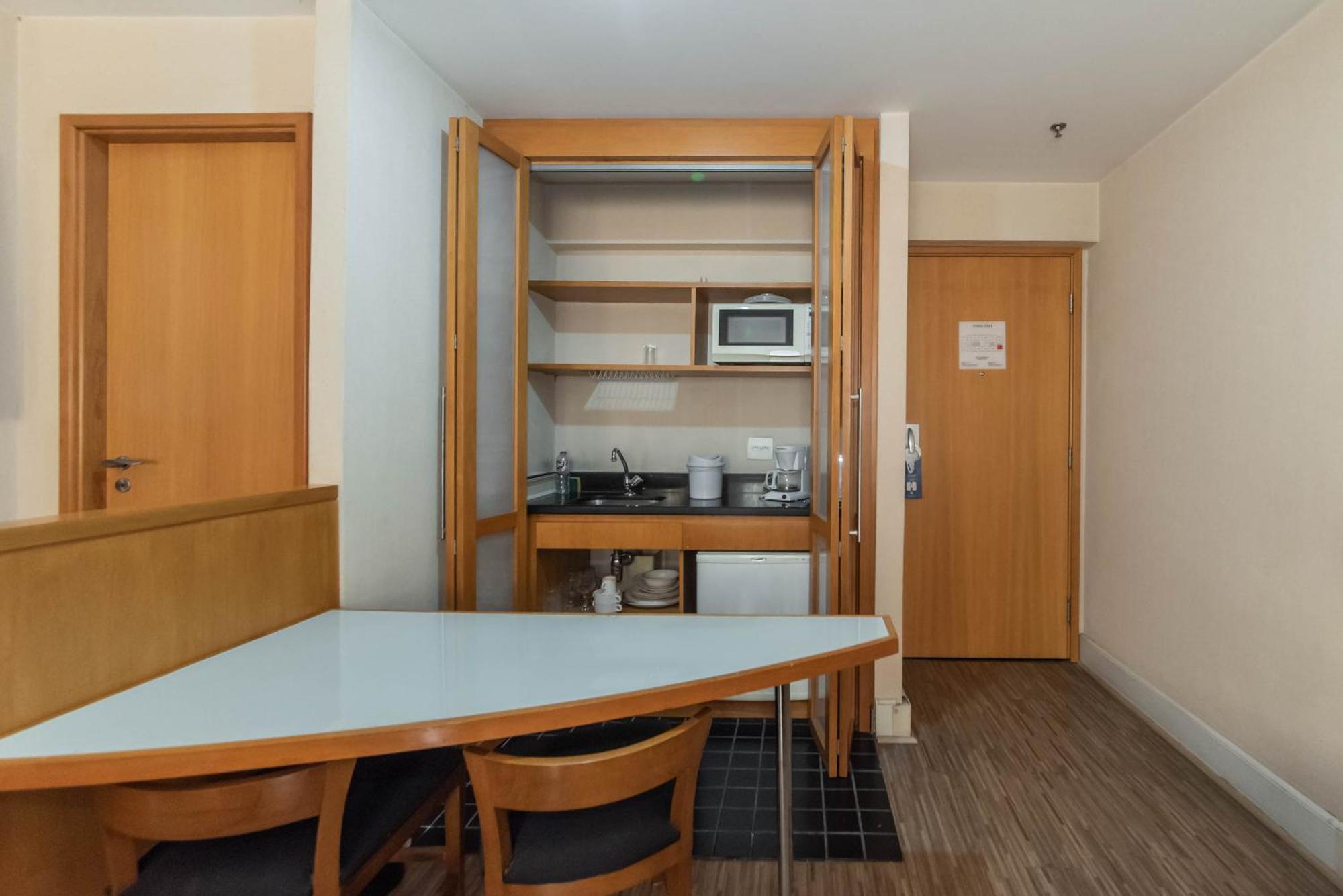 Charmoso Flat Na Faria Lima Daire