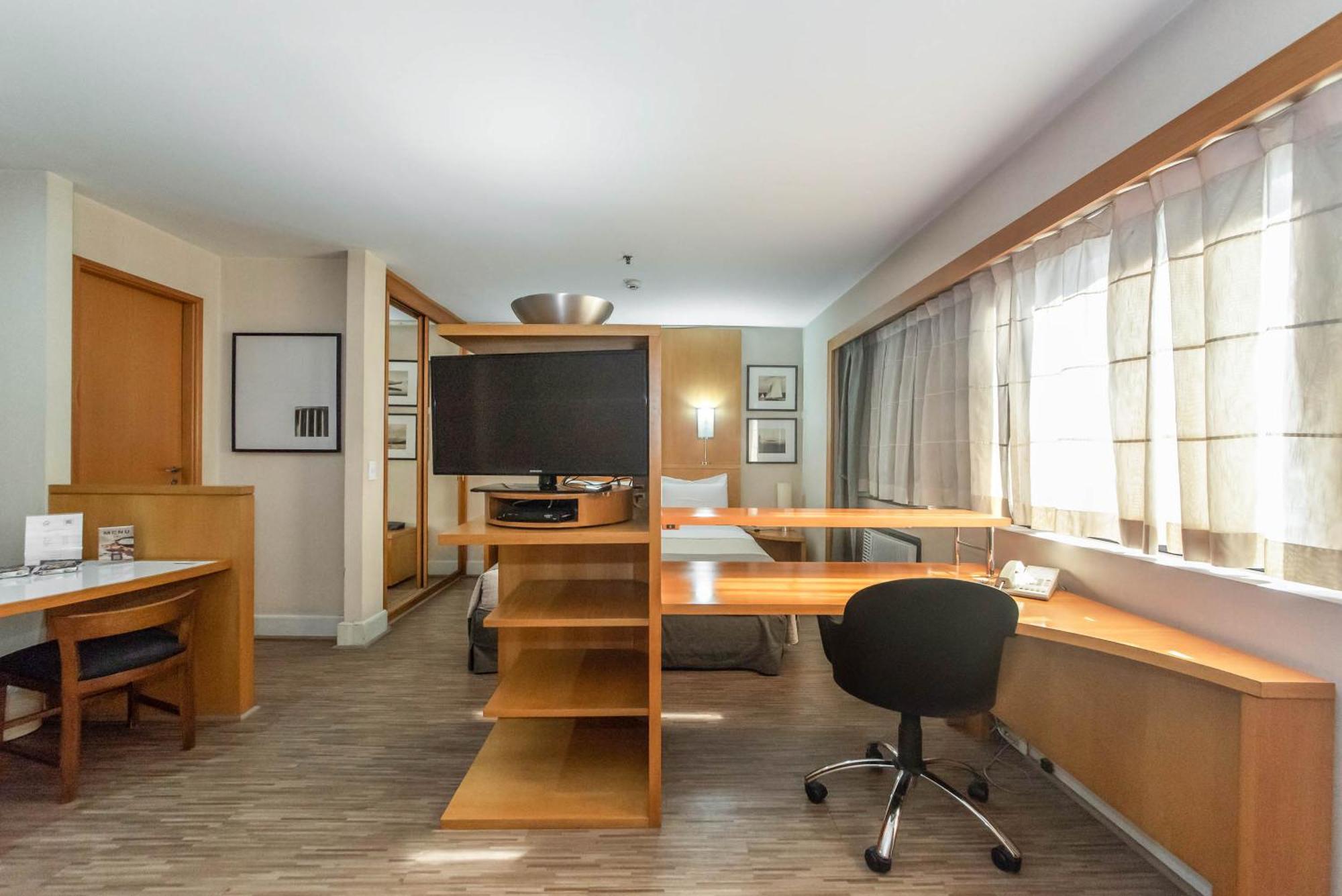 Daire Charmoso Flat Na Faria Lima