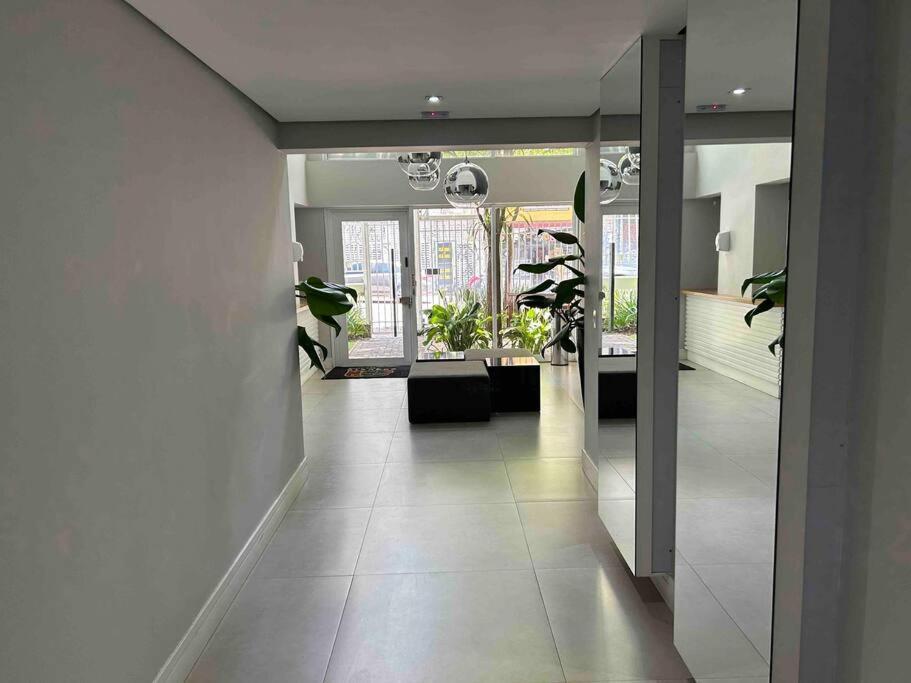 Au97 Rua Augusta Com Vista Urbana Nas Alturas Apartemen Sao Paulo