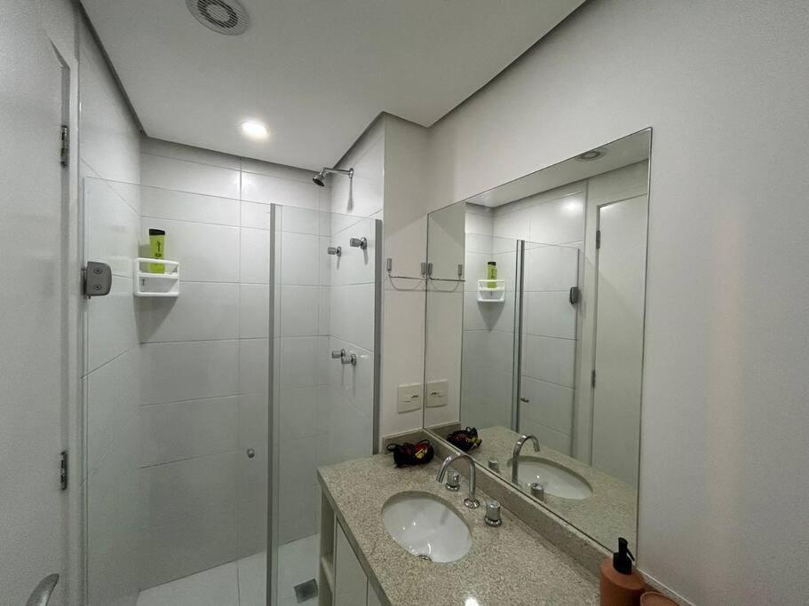 Au97 Rua Augusta Com Vista Urbana Nas Alturas Apartemen
