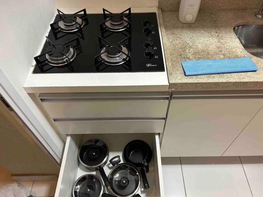 Au97 Rua Augusta Com Vista Urbana Nas Alturas Apartemen