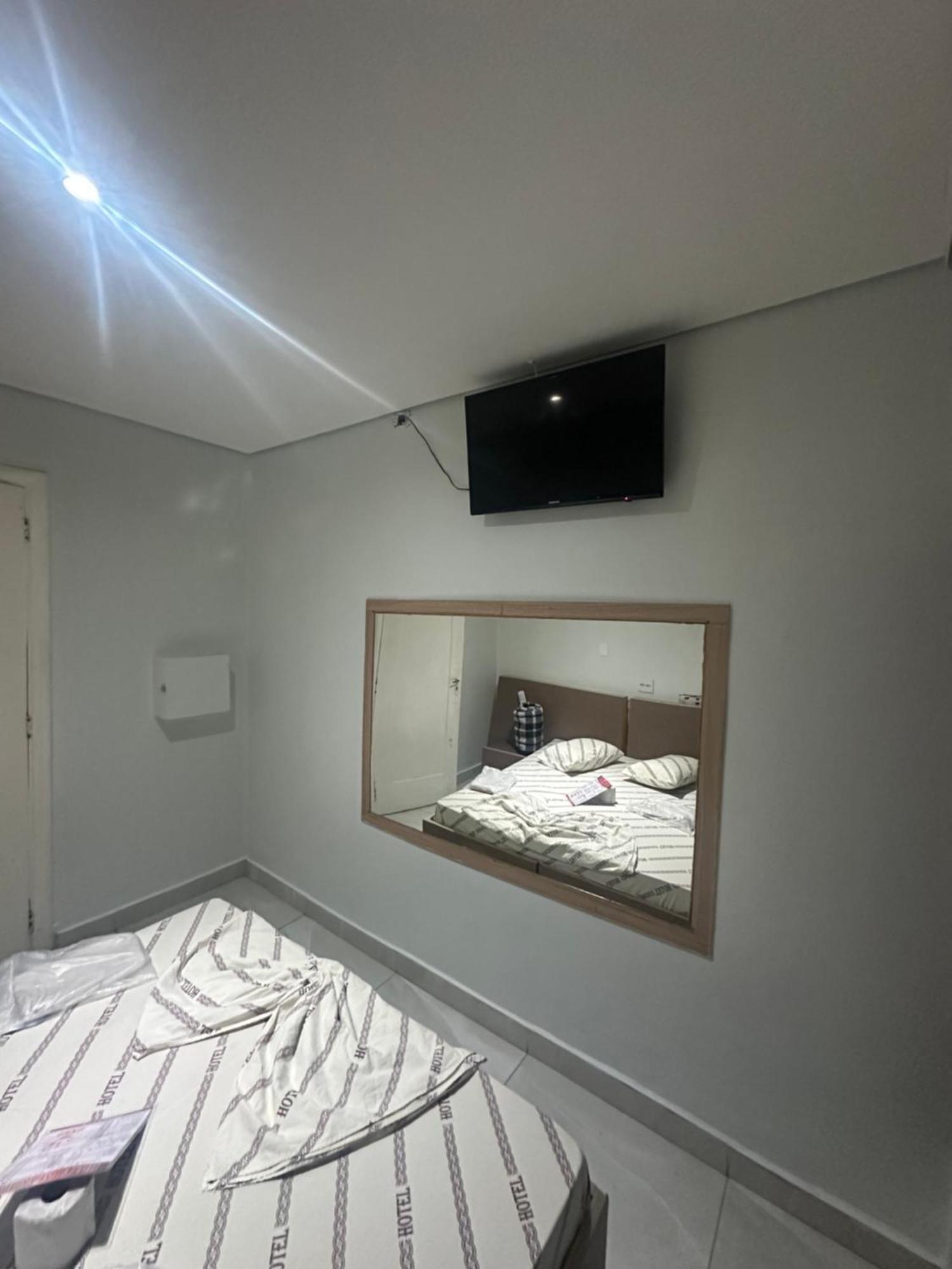 Otel Maraja 9 De Julho *