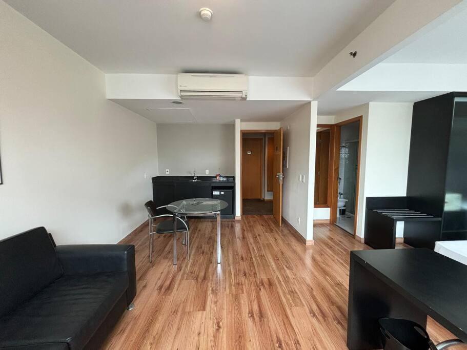 Espacoso Flat A 5 Min Da Av Paulista E Metro Paraiso - Mariana Khách sạn