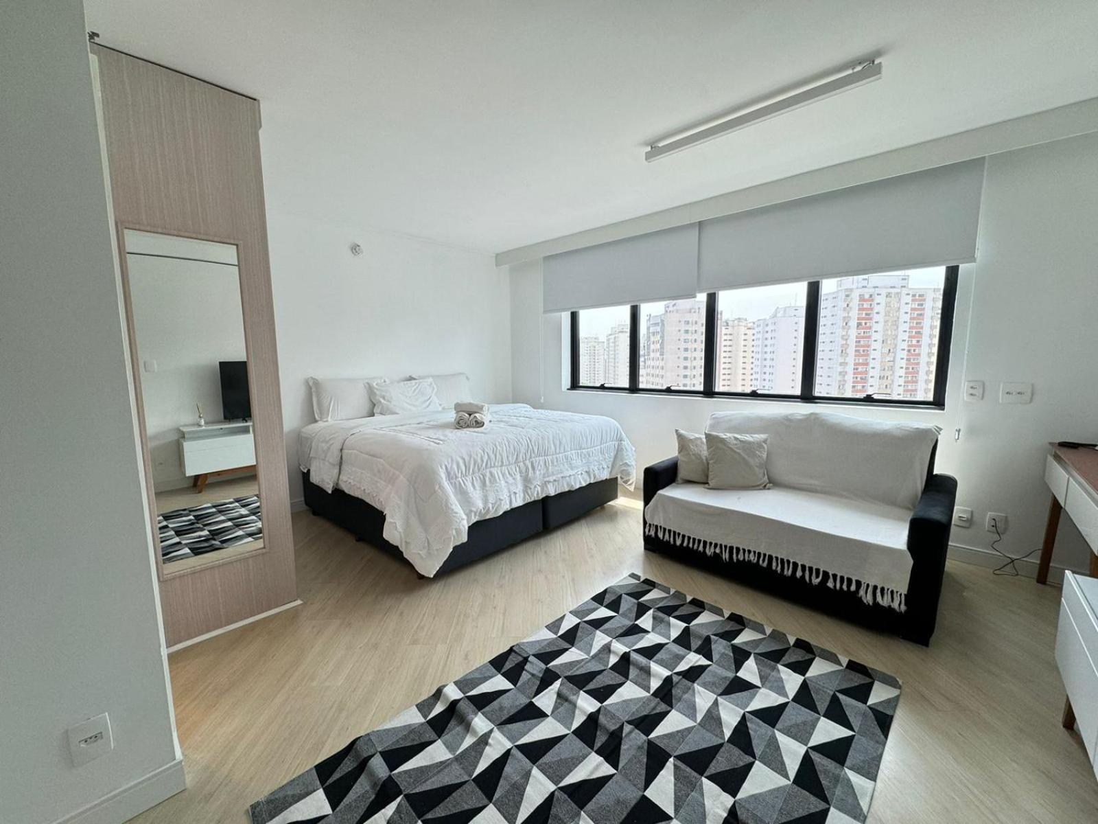 Hotel M N Flats - Flat Dentro Do M Ibirapuera 2534 4*