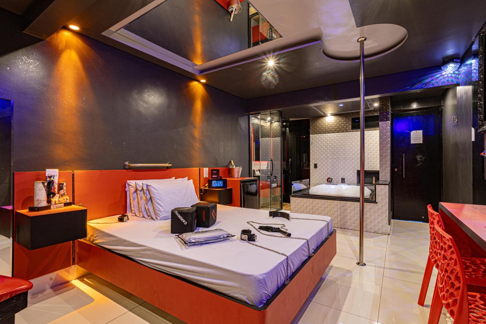 Euphoria Love hotel *