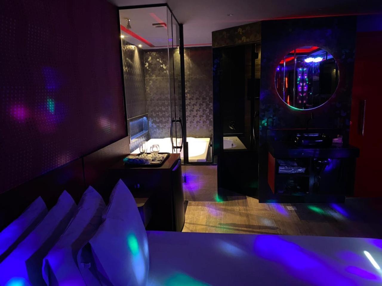 Euphoria Love hotel