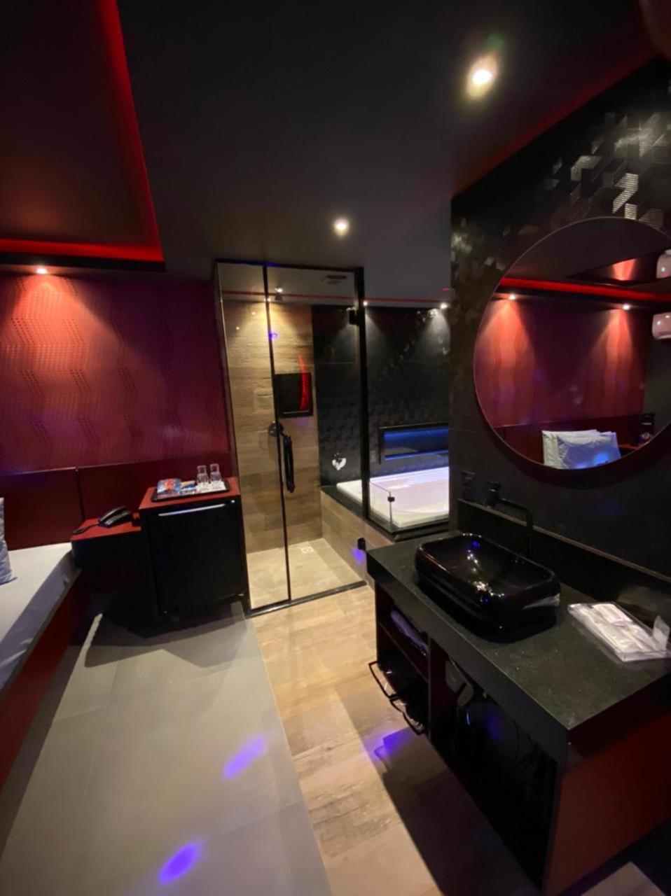 Euphoria Love hotel