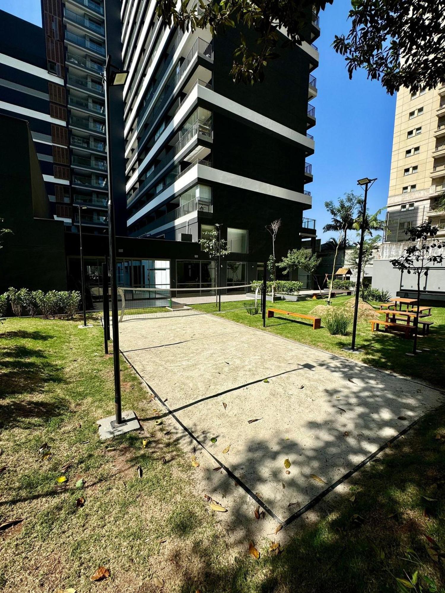 Au_114 | Moderno No Jardins Apartemen *