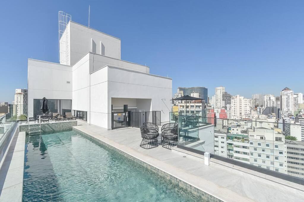 Boulevard Apartment