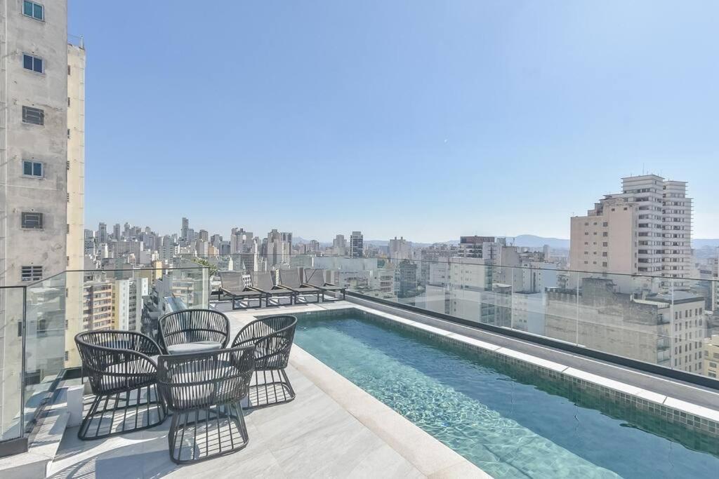 Boulevard Apartment *