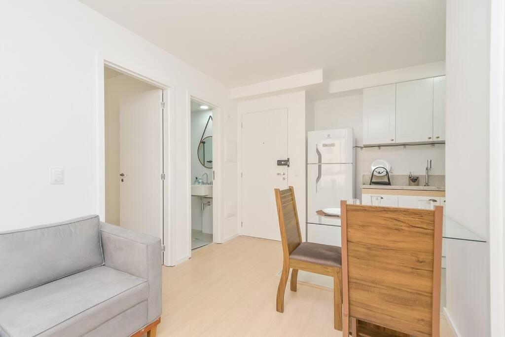 Apartment Boulevard