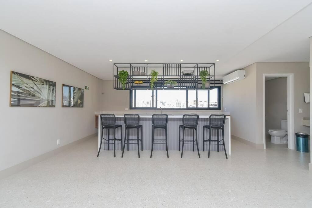 Boulevard Apartment *