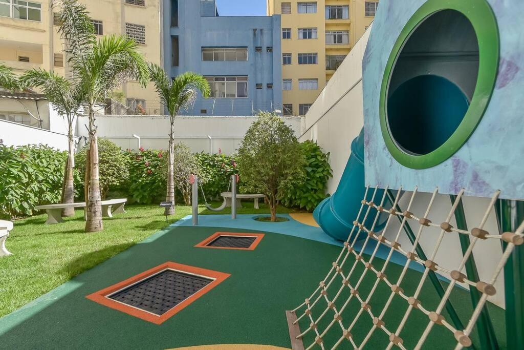Apartment Boulevard *