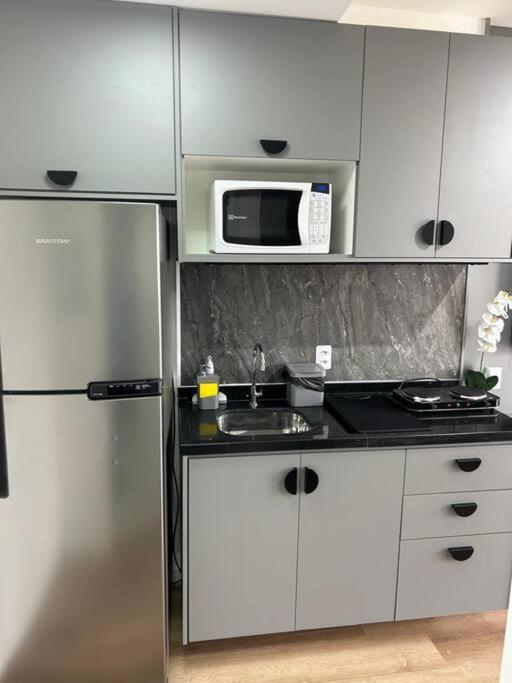 Studio Muito Bem Localizado Em Sp Metro Brooklin São Paulo
